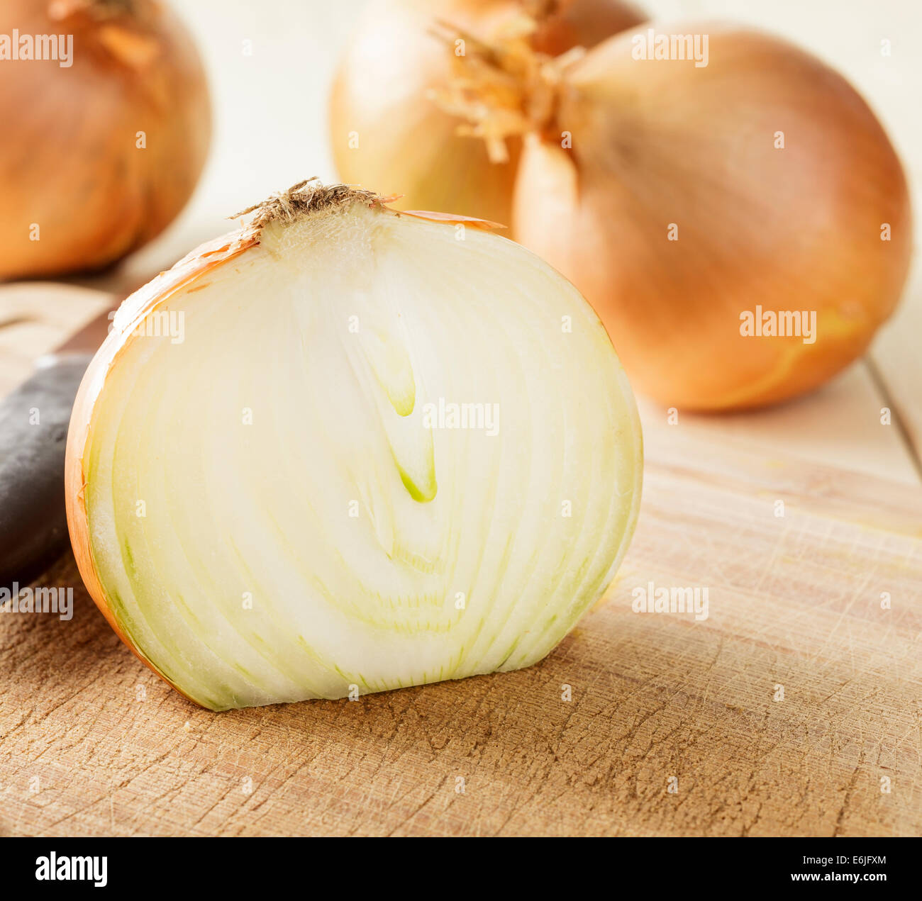 Brown onion skin hires stock photography and images Alamy