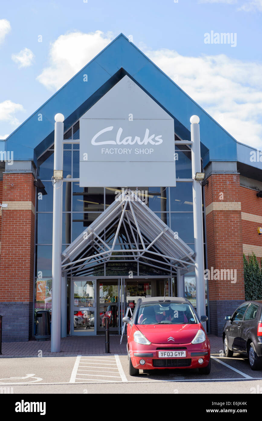 clarks factory outlet blackpool