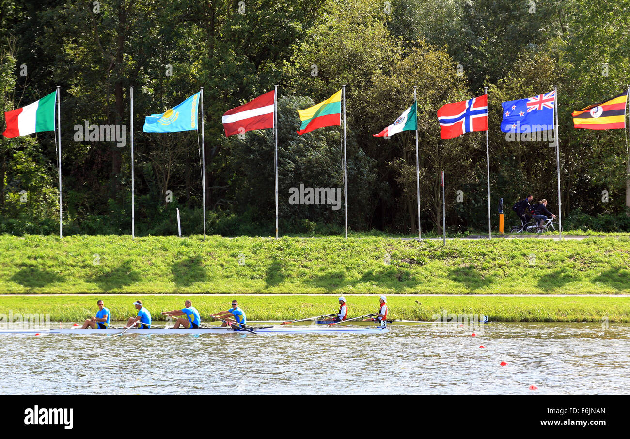 Teams Before Their Races During Day 1 Of The FISA World Rowing ...