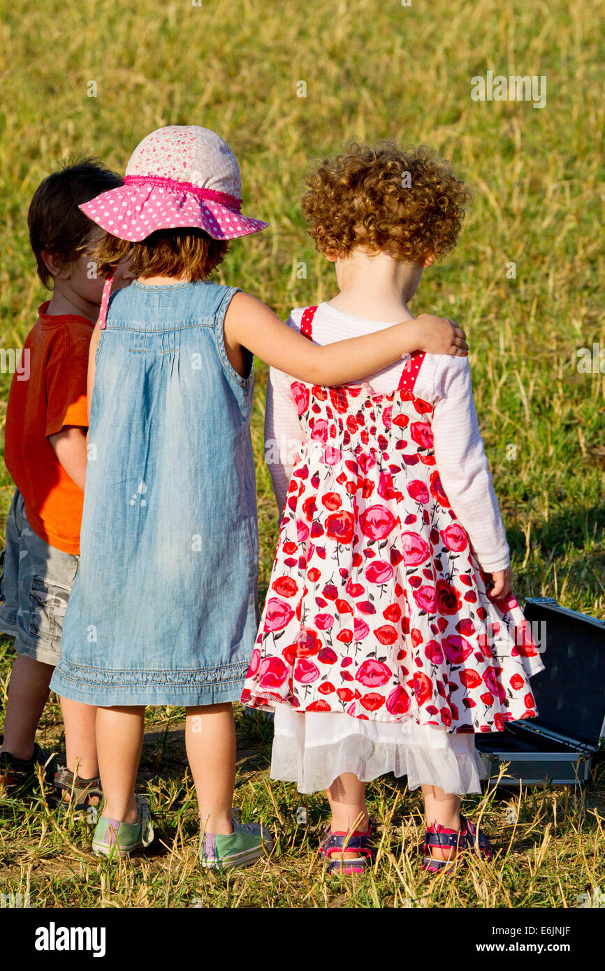 Boy two girls High Resolution Stock Photography and Images - Alamy