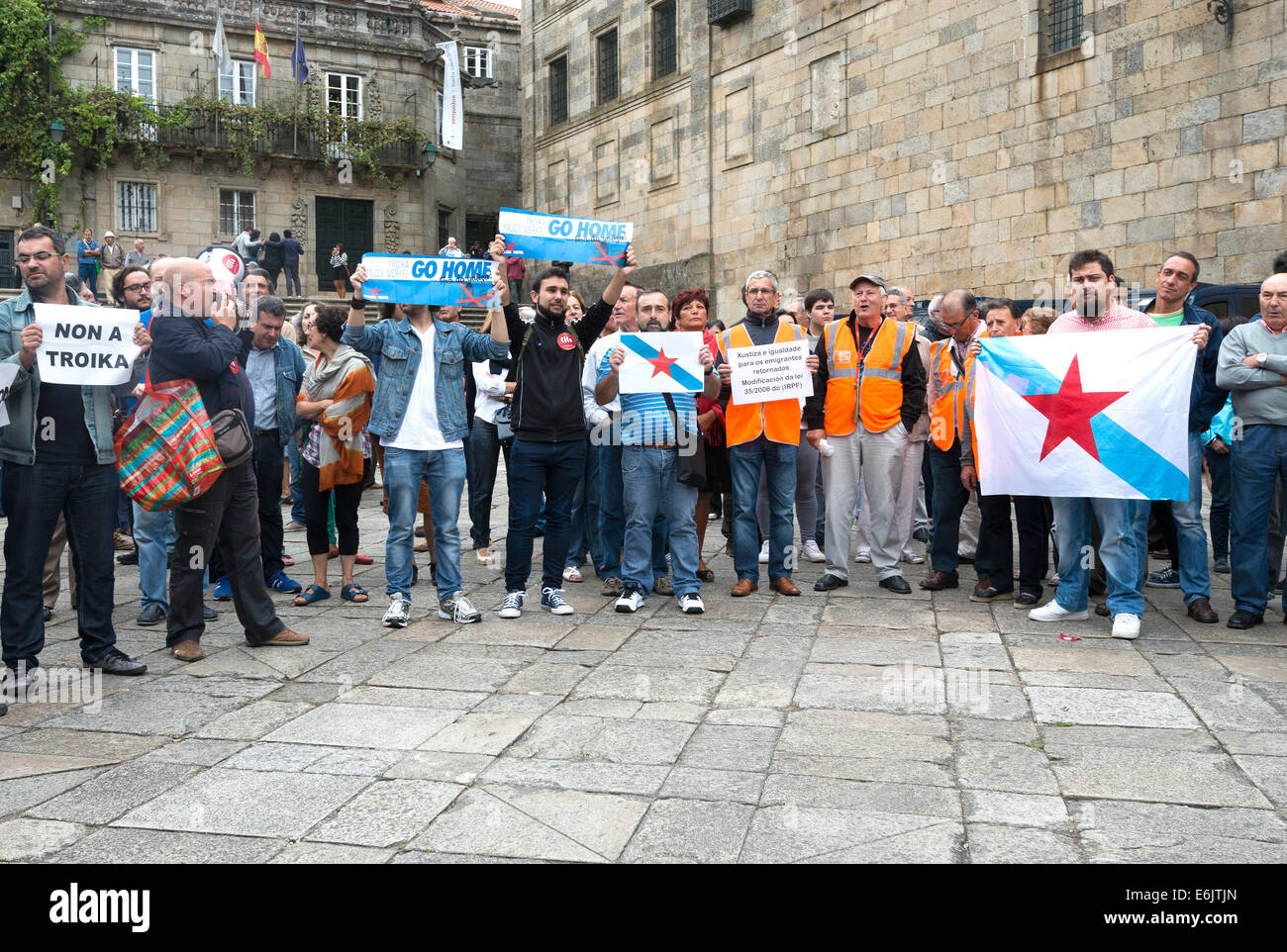 Protests in santiago hires stock photography and images Alamy