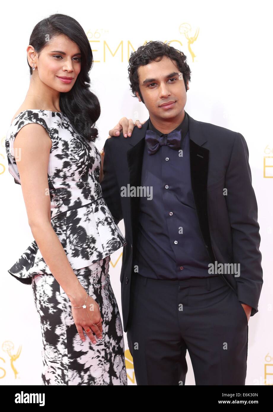Los Angeles, CA, USA. 25th Aug, 2014.Neha Kapur, Kunal Nayyar at