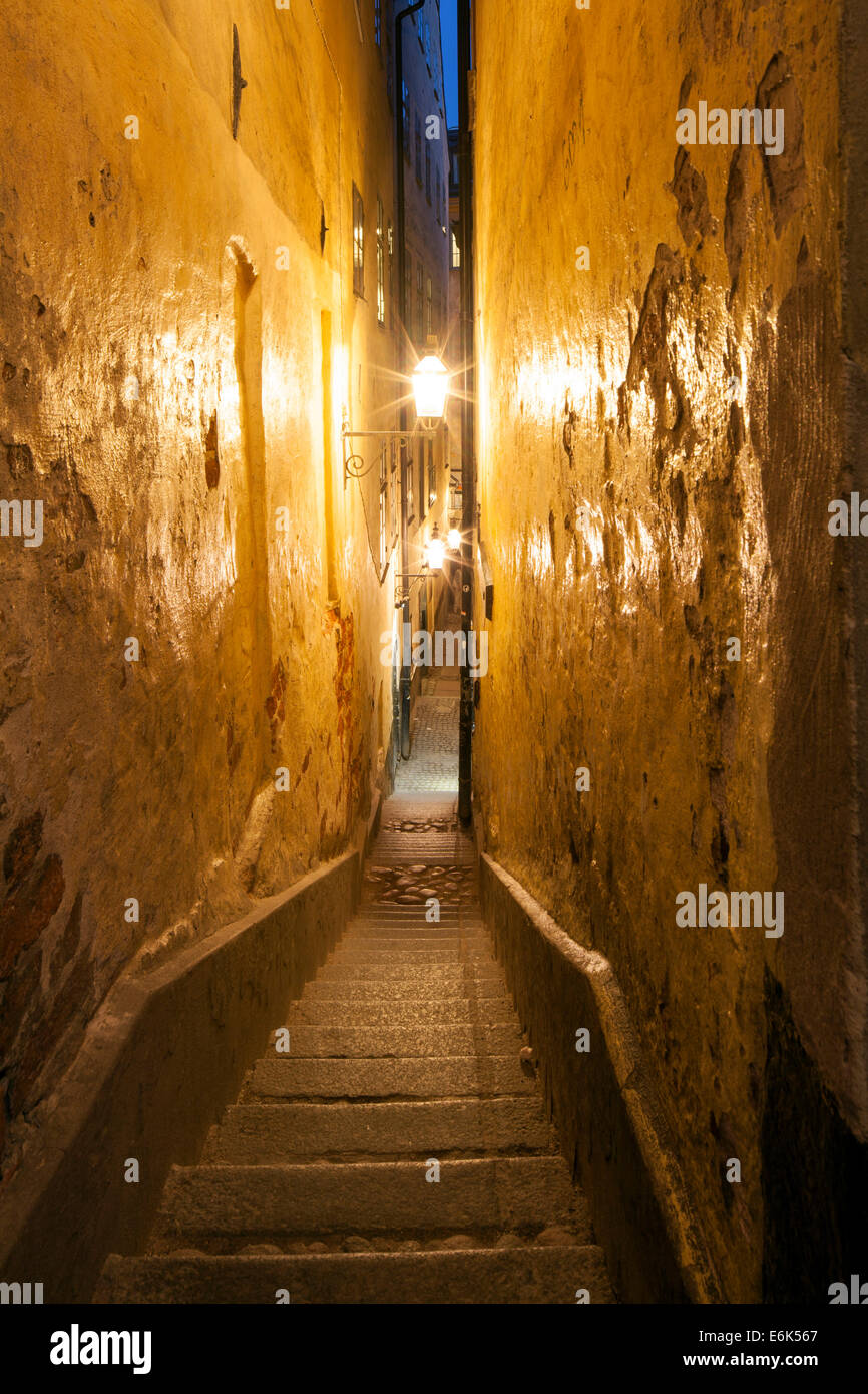 Narrowest alleyway in the historic centre of Stockholm, Mårten Trotzigs Gränd, Gamla stan, Stockholm, Sweden Stock Photo