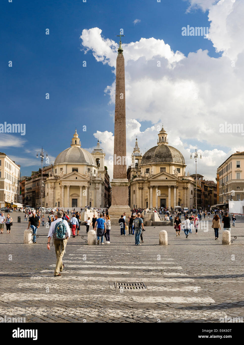 Neoclassical Piazza del Popolo, Santa Maria in Monte Santo, left, churches of Santa Maria del Miracoli, right, Obelisco Flaminio Stock Photo