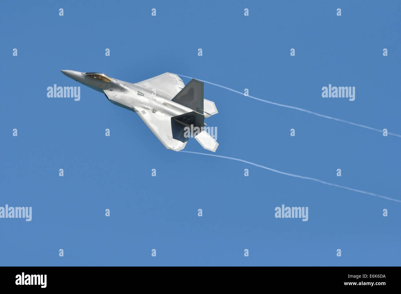 Lockheed martin f 22 raptor hi-res stock photography and Lockheed martin f 22 raptor hi-res stock photography and