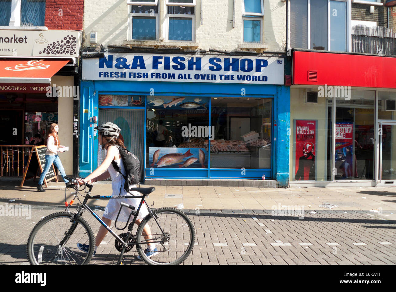 Bicycle shop london hi-res stock 