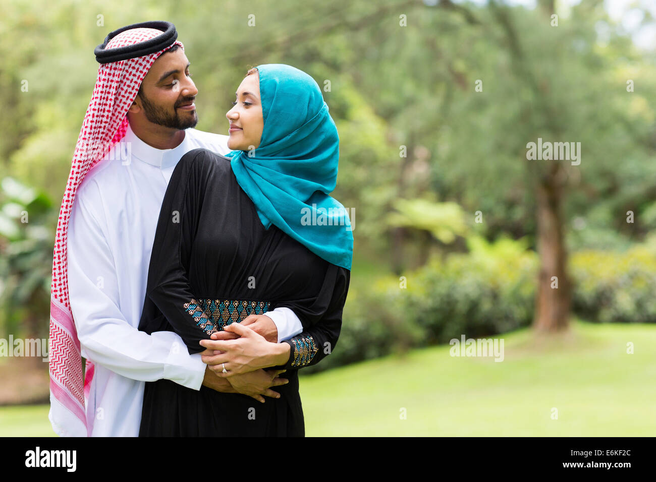 Friendship saudi arabia girl Date Women
