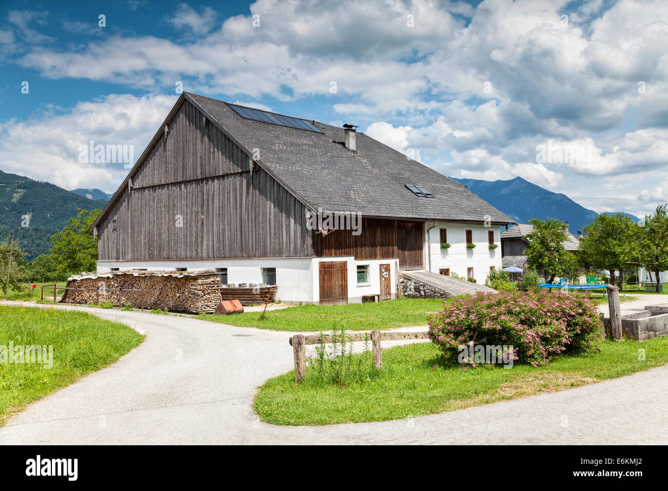 Traditional Alpine farmhouse in Austria Stock Photo Alamy