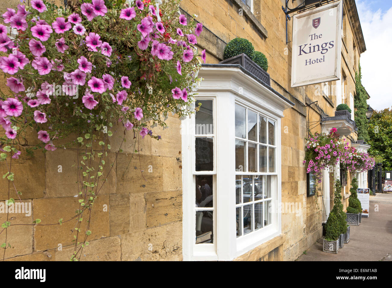 The Cotswold market town of Chipping Campden, Gloucestershire, England, UK Stock Photo