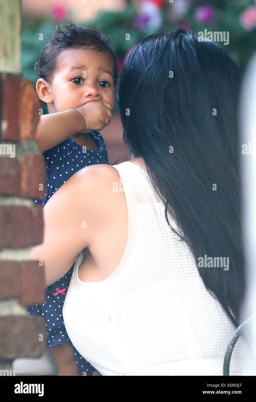 Reggie Bush, Lilit Avagyan and their baby daughter, Briseis having lunch at  The Ivy on Robertson Boulevard in West Hollywood Featuring: Briseis Bush  Where: Los Angeles, California, United States When: 20 Feb
