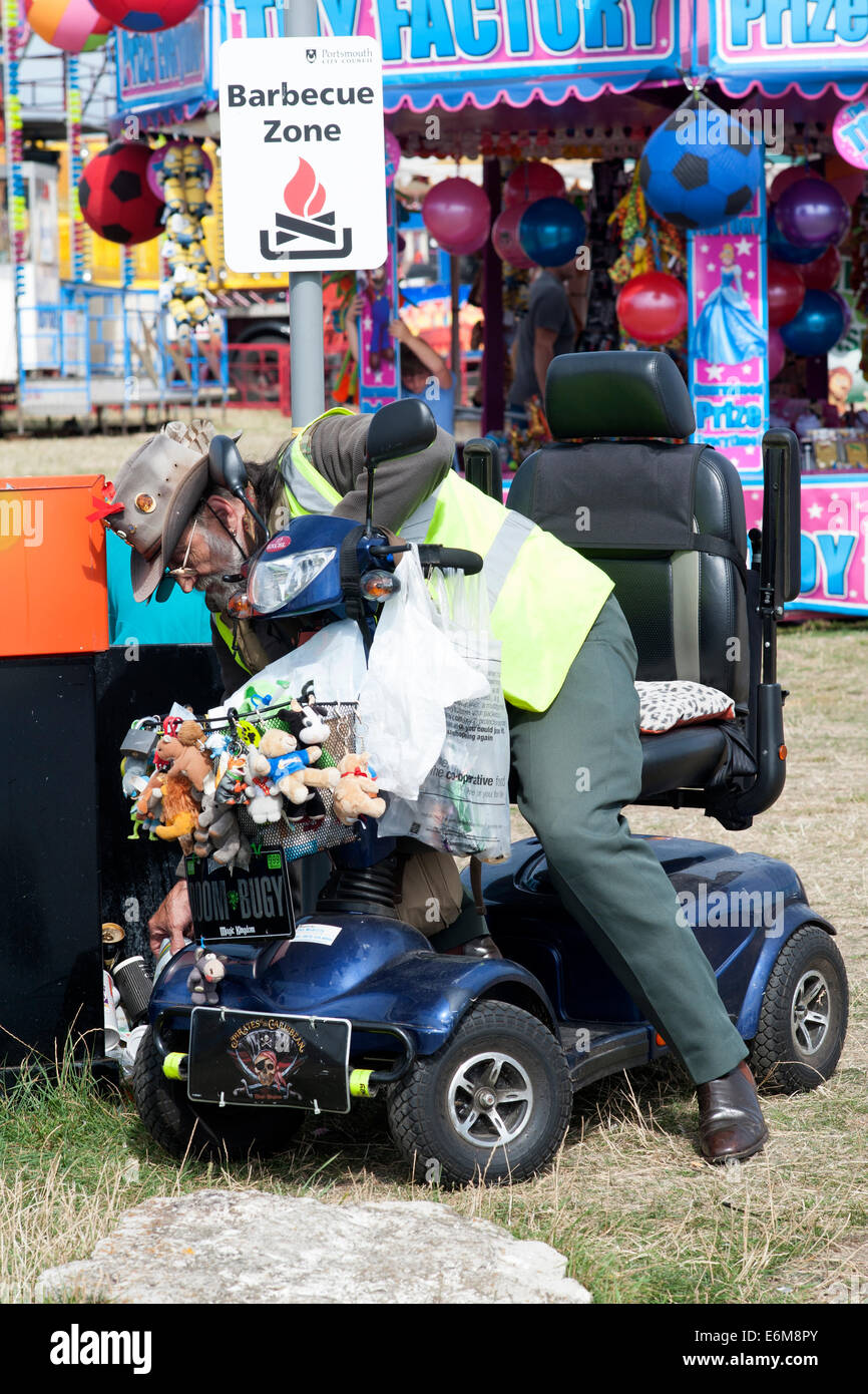 Rummaging hi-res stock photography and images - Alamy