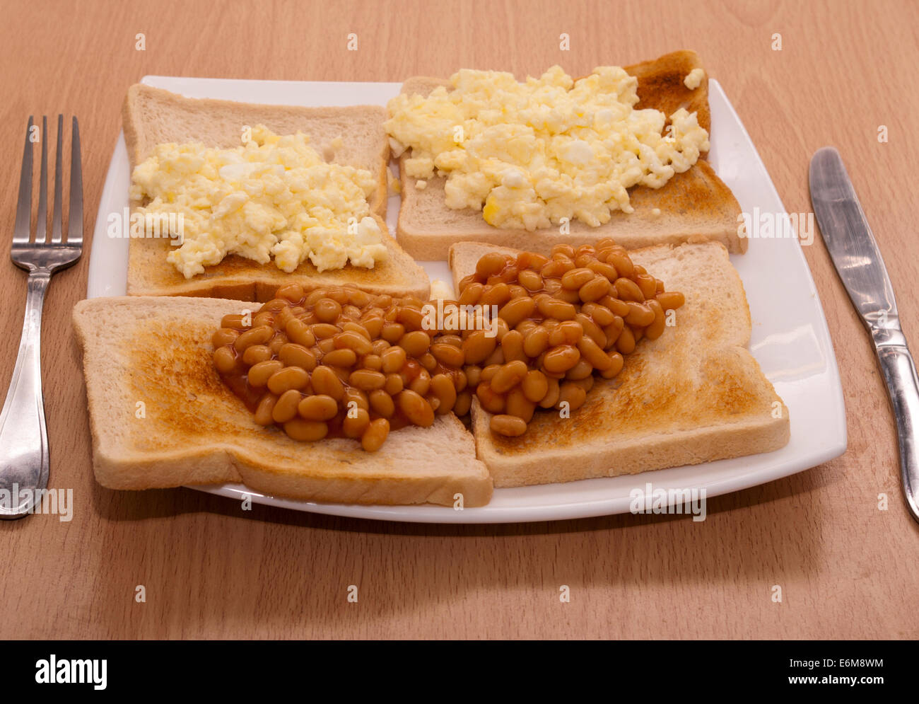 Scrambled Eggs Baked Beans High Resolution Stock Photography And Images Alamy