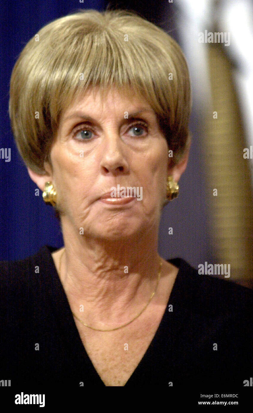 Sarah Brady appears at an event commemorating the 7th anniversary of the Brady Law at the White House in Washington, DC on November 30, 2000. They called on Congress to strengthen enforcement of this landmark legislation. Brady Passed away on Monday, August 4, 2014. Credit: Ron Sachs/CNP -NO WIRE SERVICE- Stock Photo