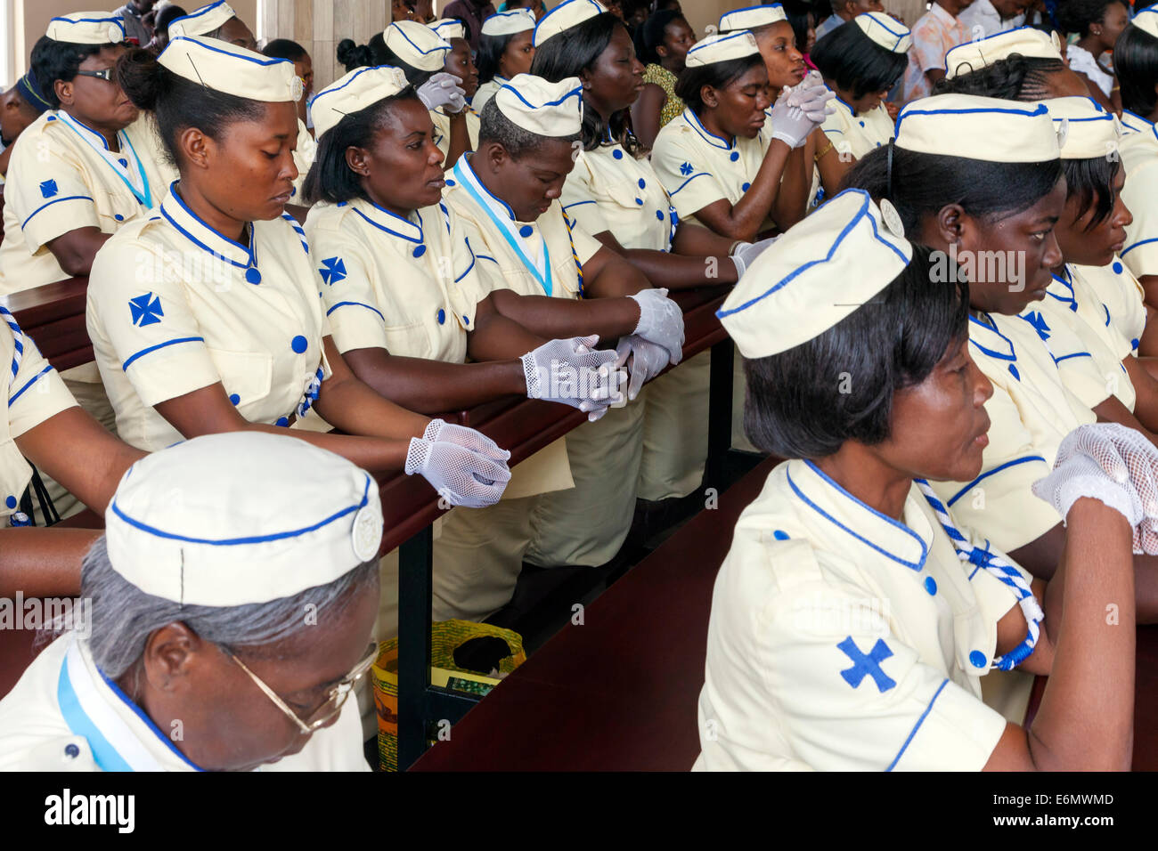 Congregation at St. James Catholic church, Osu, Accra, Ghana, Africa