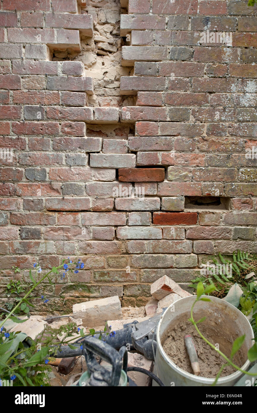 Lime mortar victorian hires stock photography and images Alamy