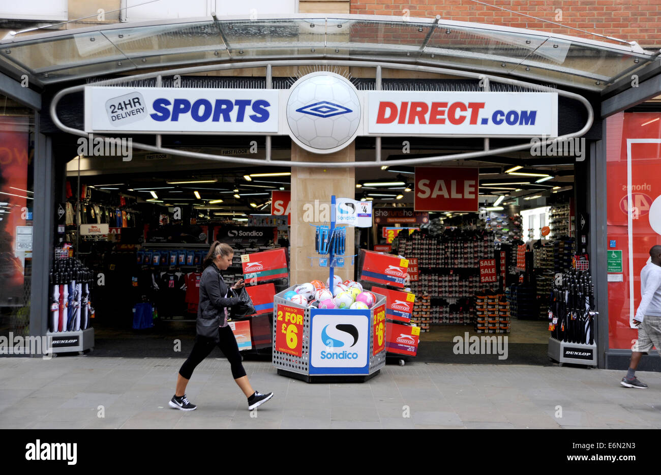 Sports direct shop hi-res stock photography and images - Alamy