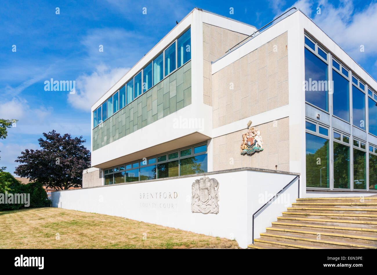 Brentford County Court and Family Court Brentford MIddlesex West London UK GB EU Europe Stock Photo