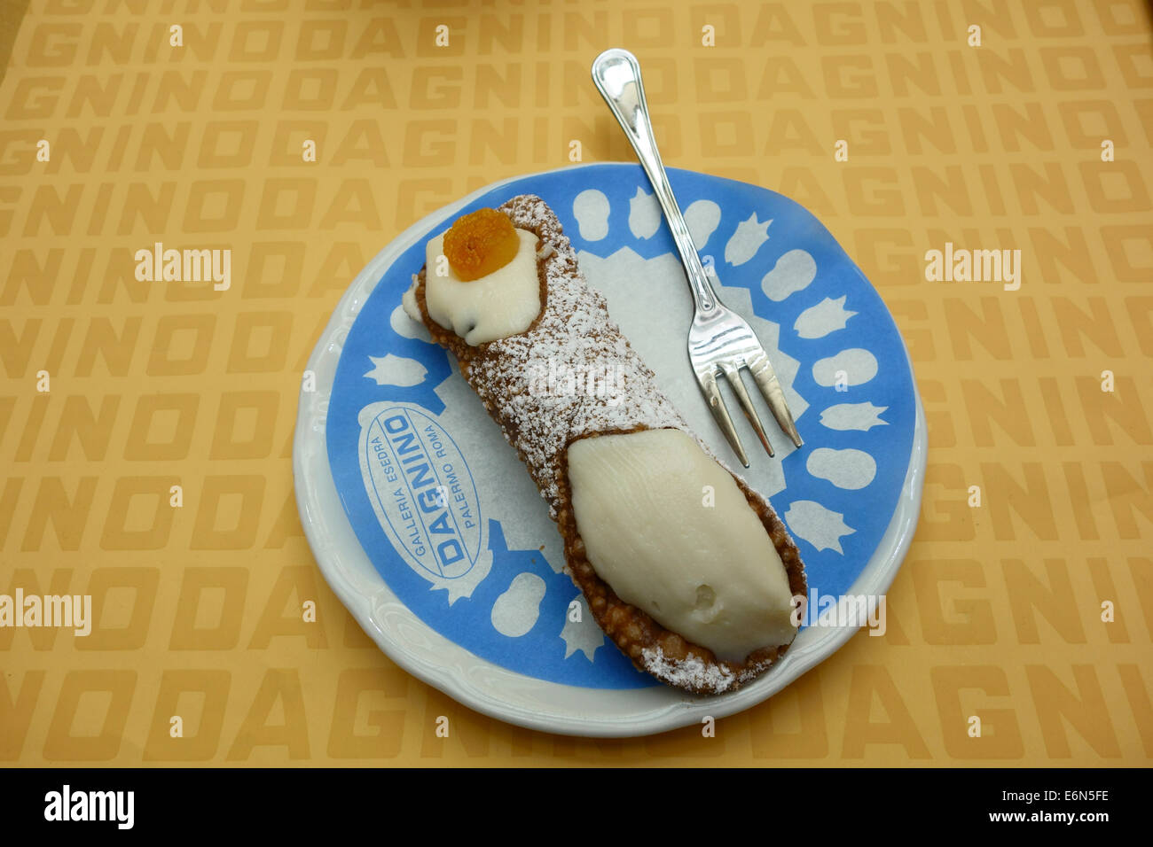 Cannolo Siciliano Pasticceria Dagnino Galleria Esedra Rome Italy Stock Photo