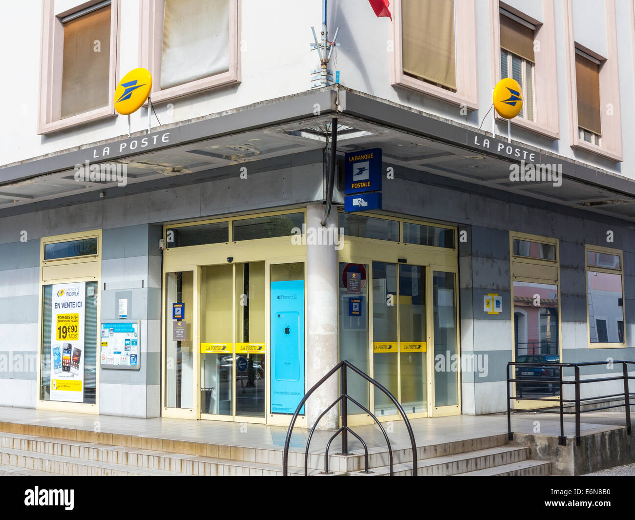 Post office france hi-res stock photography and images - Alamy