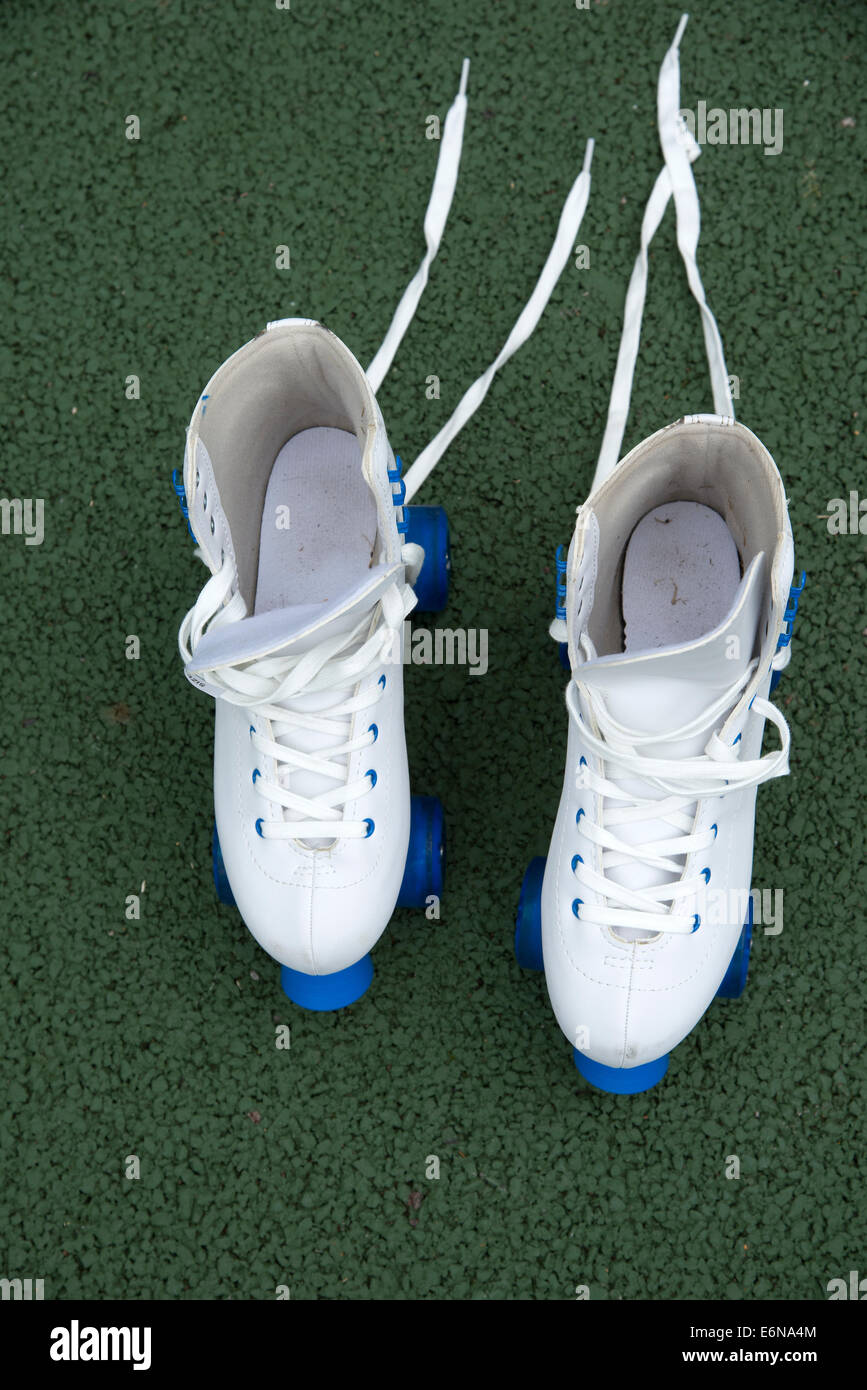 Overview of a pair of roller skates and laces Stock Photo Alamy