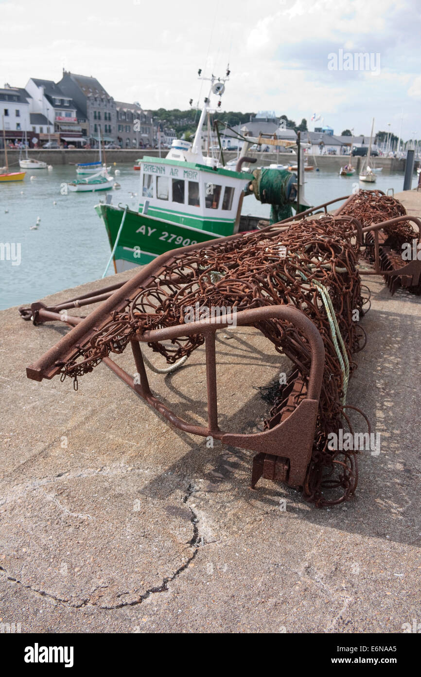 Dredge fishing hires stock photography and images Alamy
