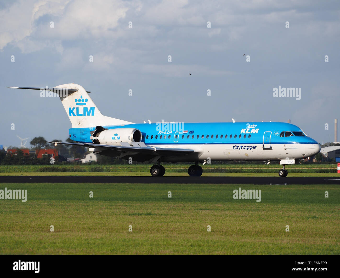 PH-KZM KLM Cityhopper Fokker F70 - cn 11561, 11Aug2014, landing at Schiphol (AMS - EHAM), The Netherlands Stock Photo