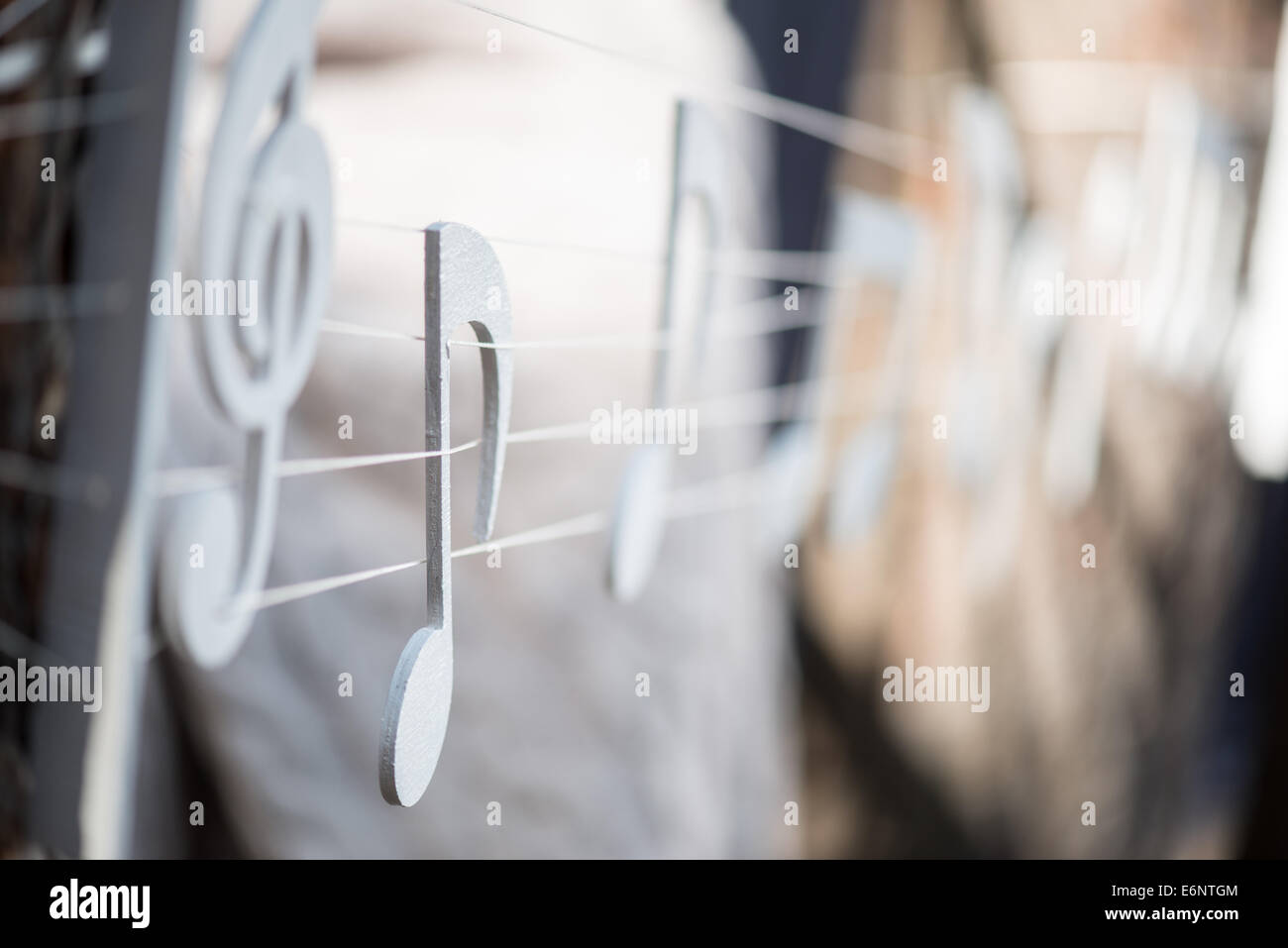 String of roses hi-res stock photography and images - Alamy
