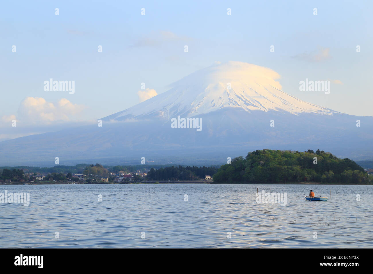 Mount Fuji, view from Lake Kawaguchiko, Japan Stock Photo - Alamy