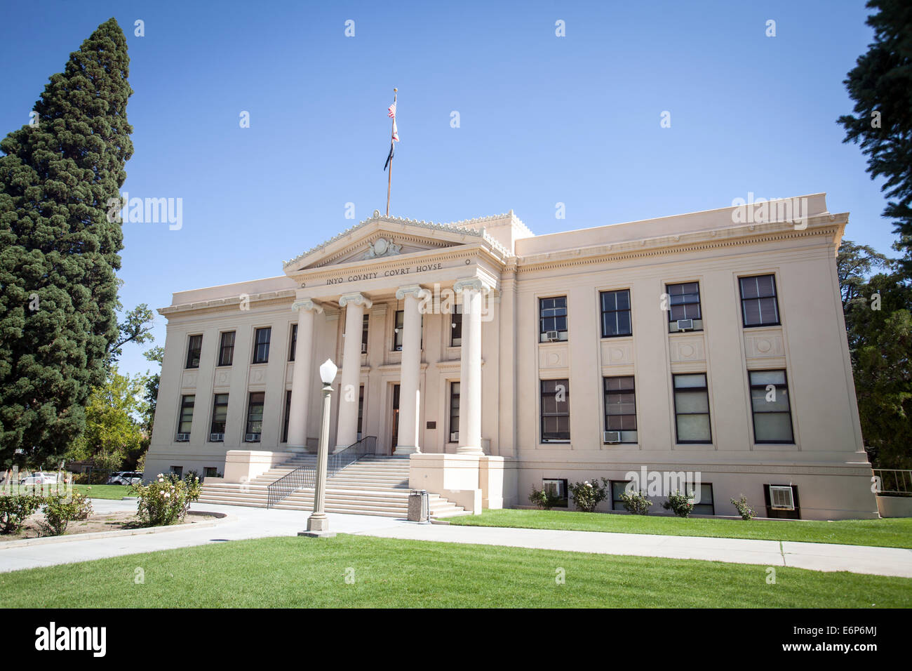 Exterior view of the Inyo County Courthouse. Stock Photo