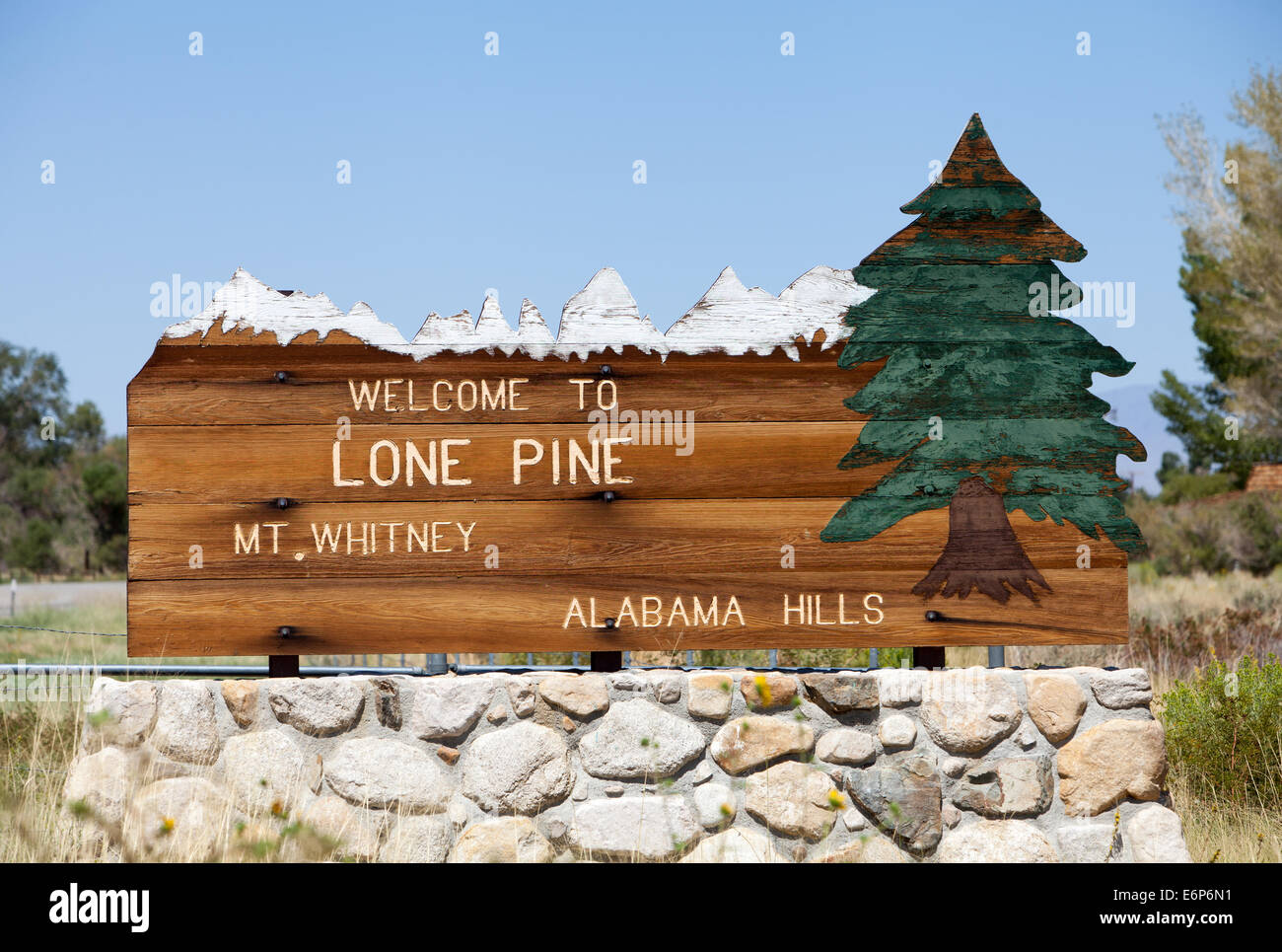 Welcome to Lone Pine, Mt. Whitney and Alabama Hills sign. Stock Photo