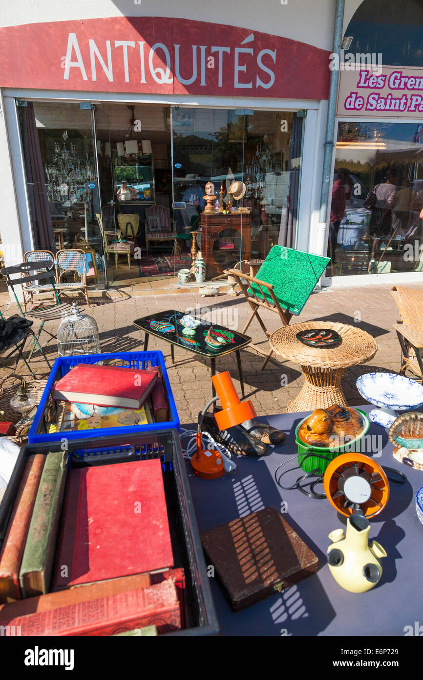 French antiques hires stock photography and images Alamy