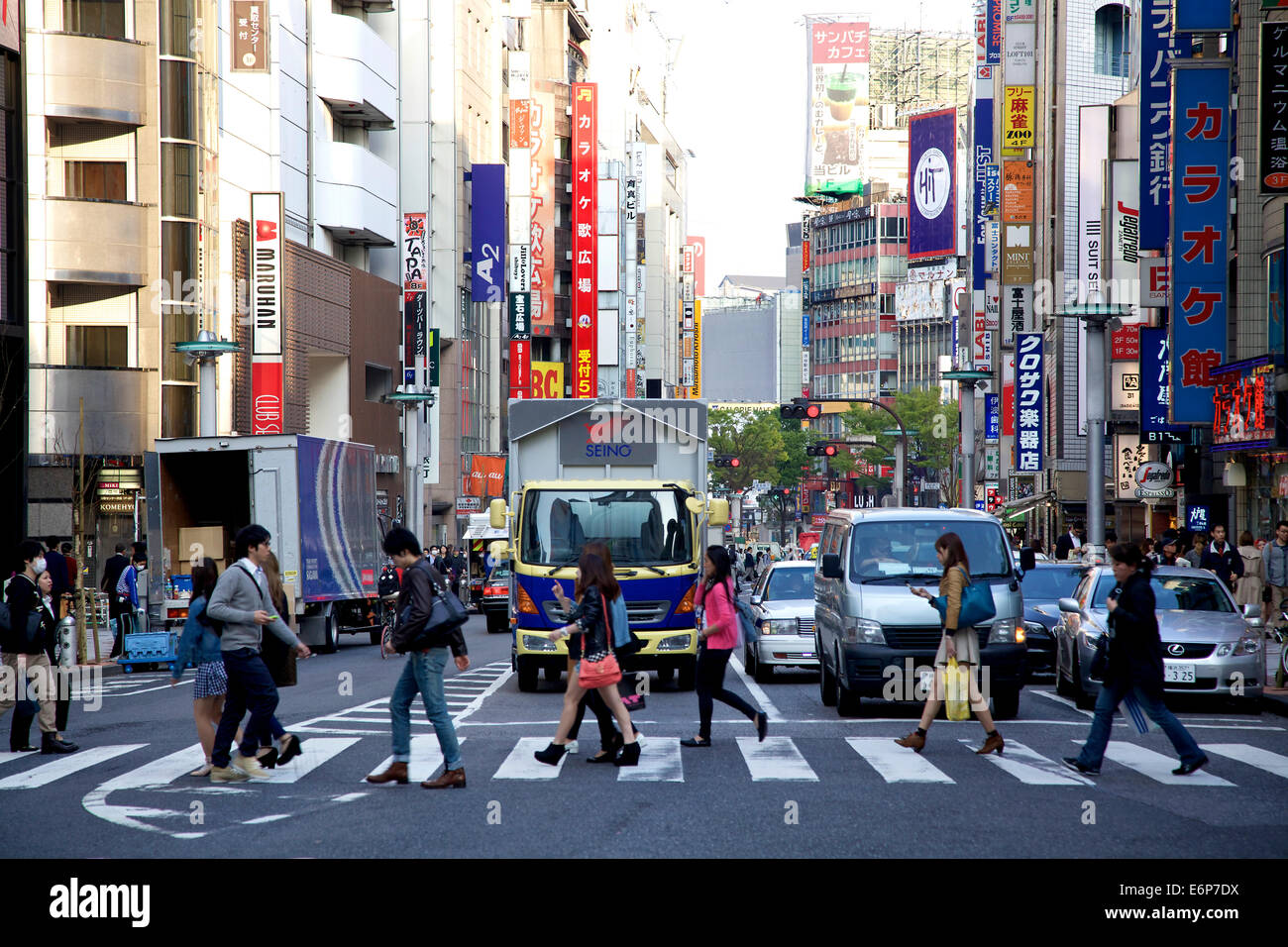 Diagonal pedestrian crossing. Crossroads with a pedestrian crossing diagonally Diagonal pedestrian crossing. Crossroads with a pedestrian crossing diagonally