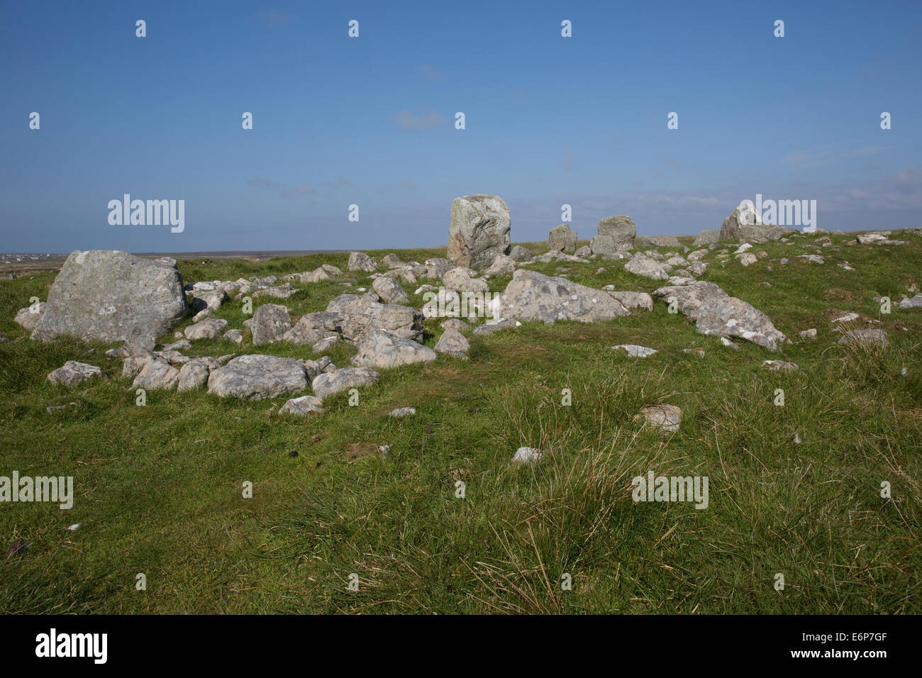 Steincleit cairn and stone circle on prehistoric archeological site Lewis Outer Hebrides Stock Photo