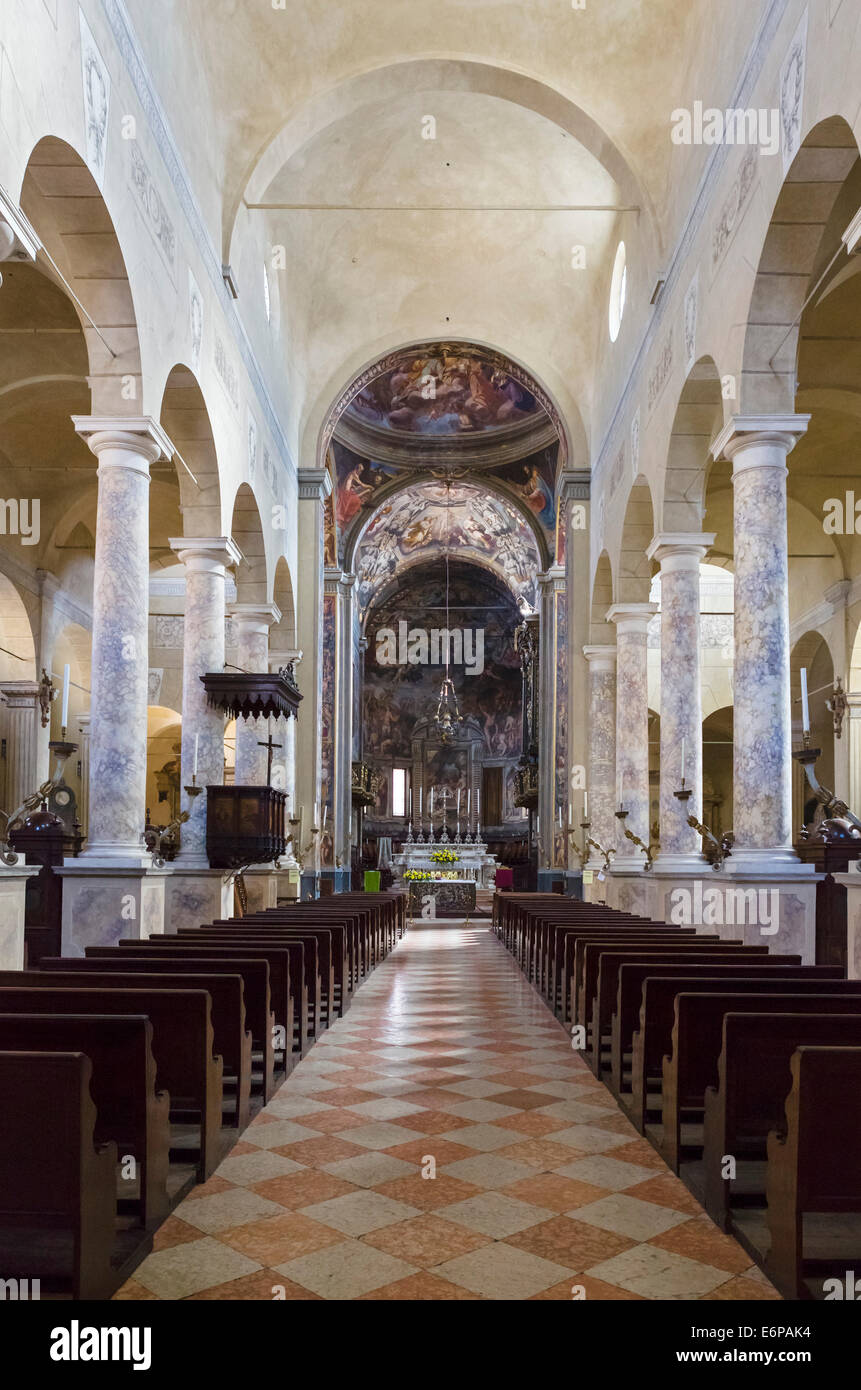 Interior of the Basilica of San Prospero, Reggio Emila (Reggio nell'Emilia), Emilia Romagna, Italy Stock Photo