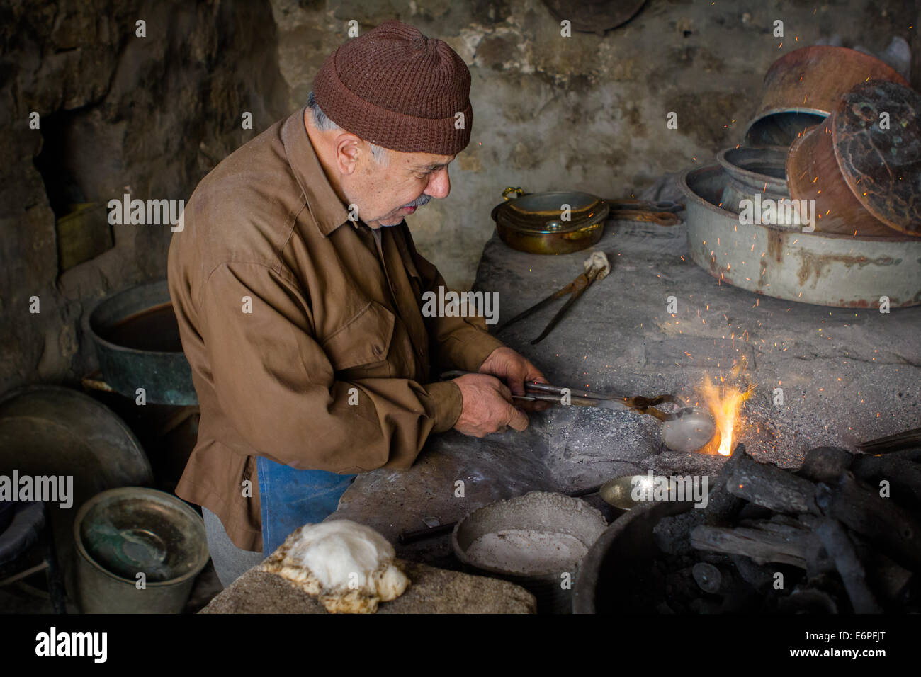 Coppersmith Stock Photos & Coppersmith Stock Images - Alamy