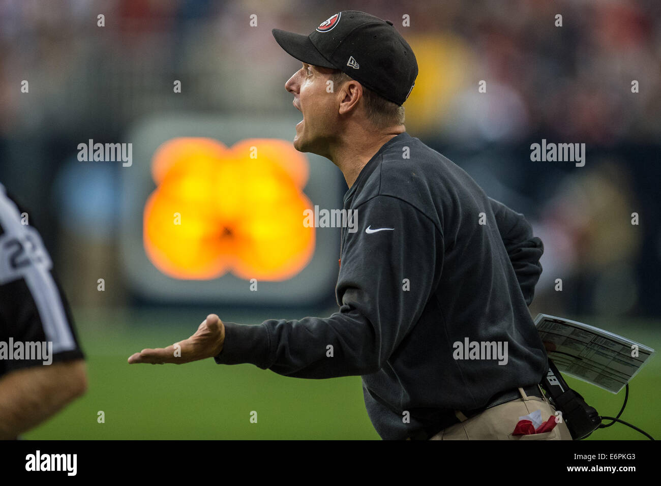 San francisco 49ers hat hi-res stock photography and images - Alamy