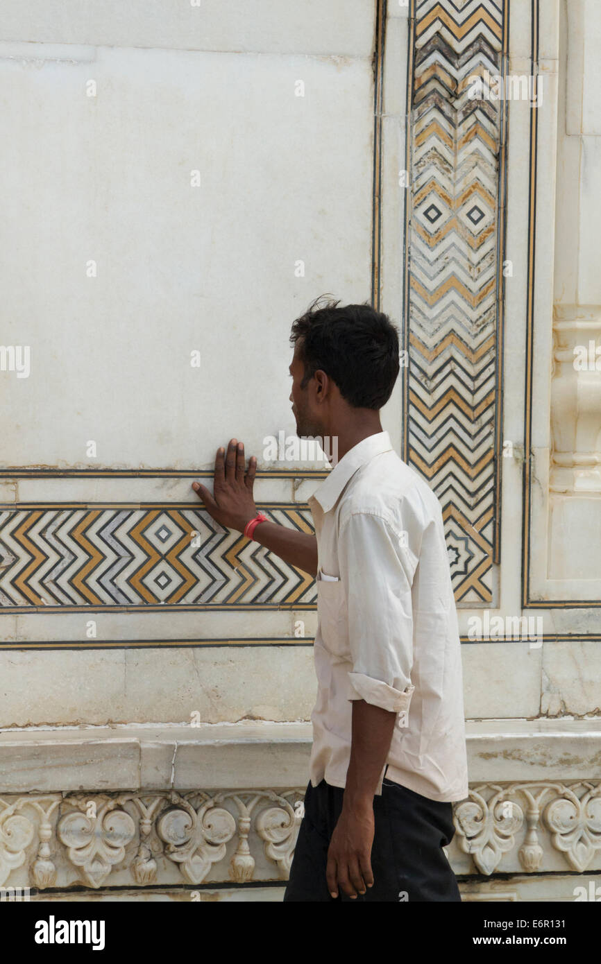 Visitor at the Taj Mahal,UNESCO World Heritage site, Uttar Pradesh, India Stock Photo