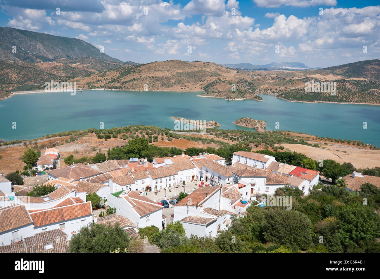 Views of Zahara – El Gastor Reservoir, from Zahara de la Sierra town ...