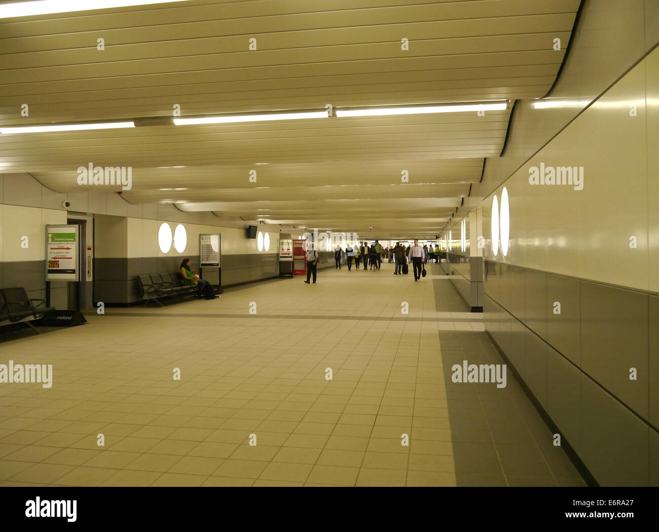Milton Keynes Railway Station Stock Photo Alamy