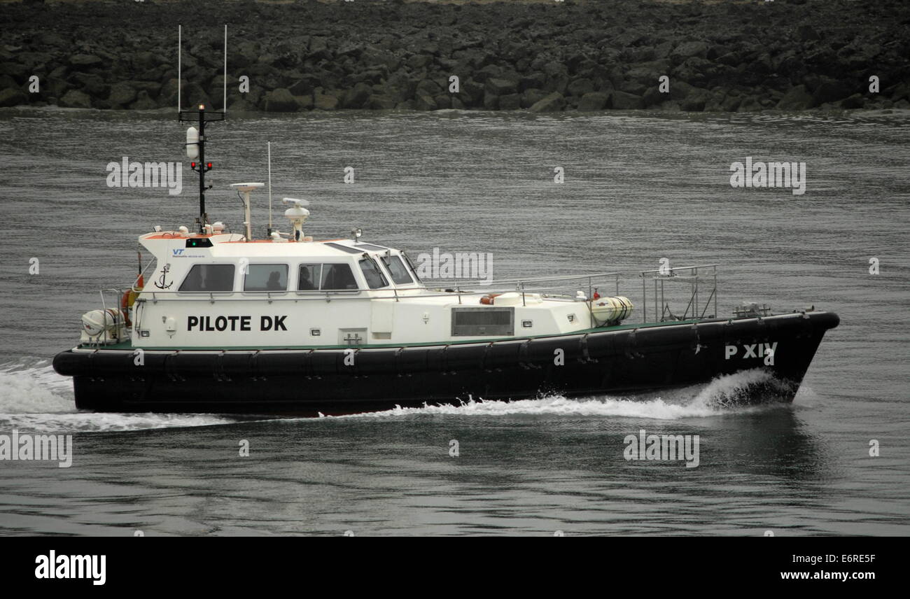 AJAXNETPHOTO. CALAIS, FRANCE.- DUNKERQUE PILOT BOAT ARRIVING IN HARBOUR. PHOTO:JONATHAN EASTLAND/AJAX Stock Photo