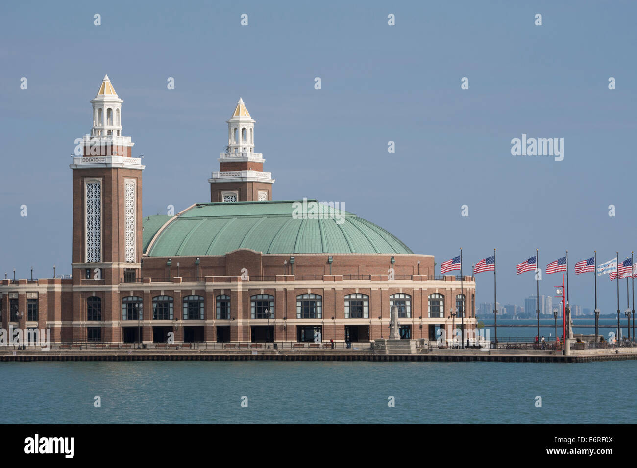 Illinois Lake Michigan Chicago Lake View Of Navy Pier S Historic Grand Ballroom C 1916 Stock Photo Alamy