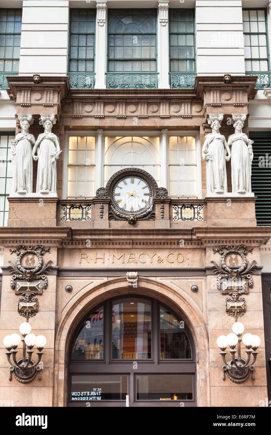 Macy’s Department Store, original entrance, 34th Street, Manhattan, New