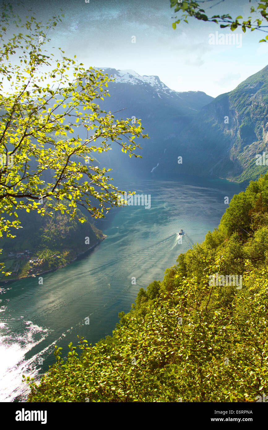 Most beautiful place on earth hi-res stock photography and images - Alamy, image size:866x1390