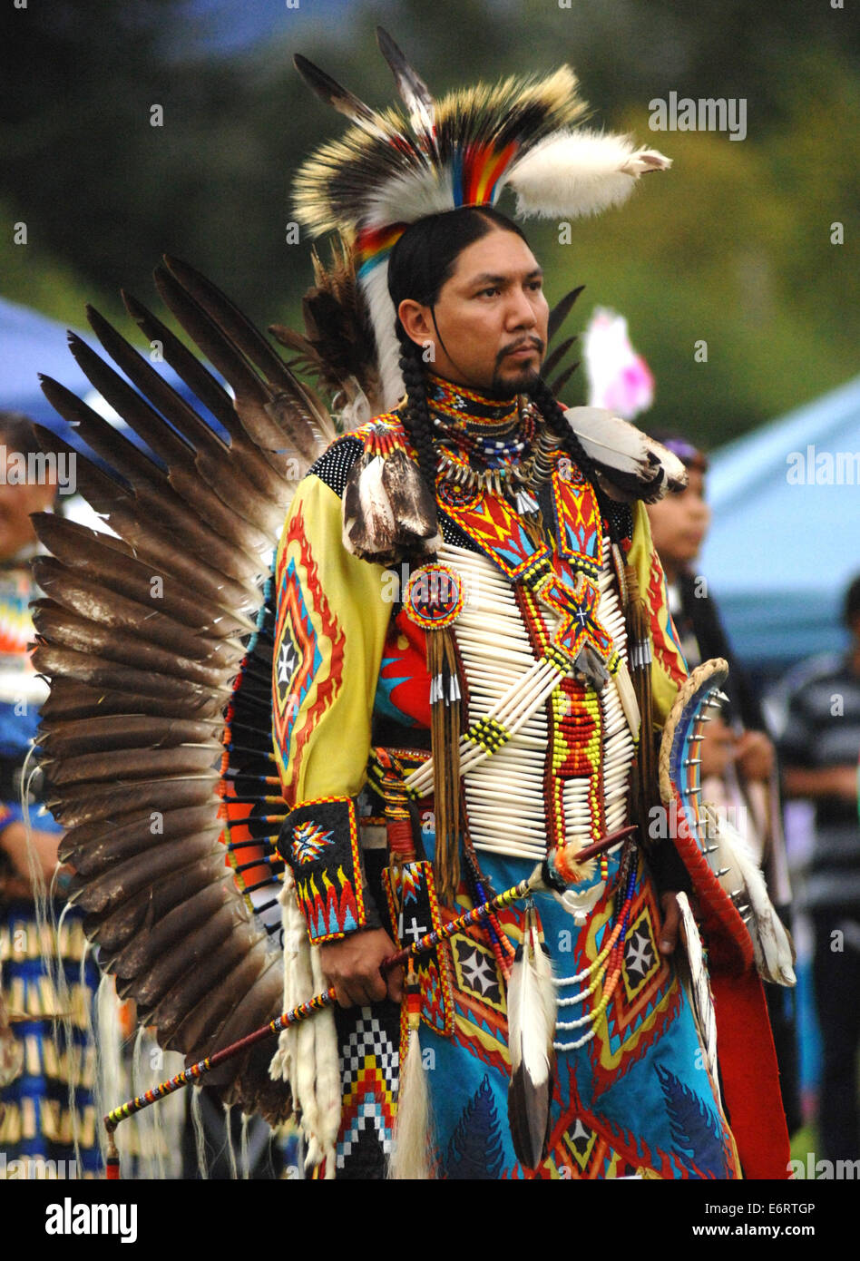 Vancouver, Canada. 29th Aug, 2014. A native Indian man participates in ...