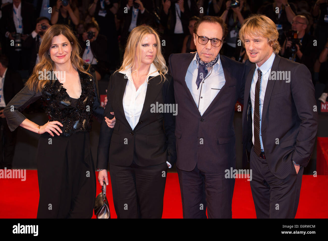 Venice, Italy. 29th August, 2014. 71st Venice Film Festival. Kathryn Hahn, Louise Stratten, Peter Bogdanovich, Owen Wilson at 'She's Funny That Way' premiere. Stock Photo