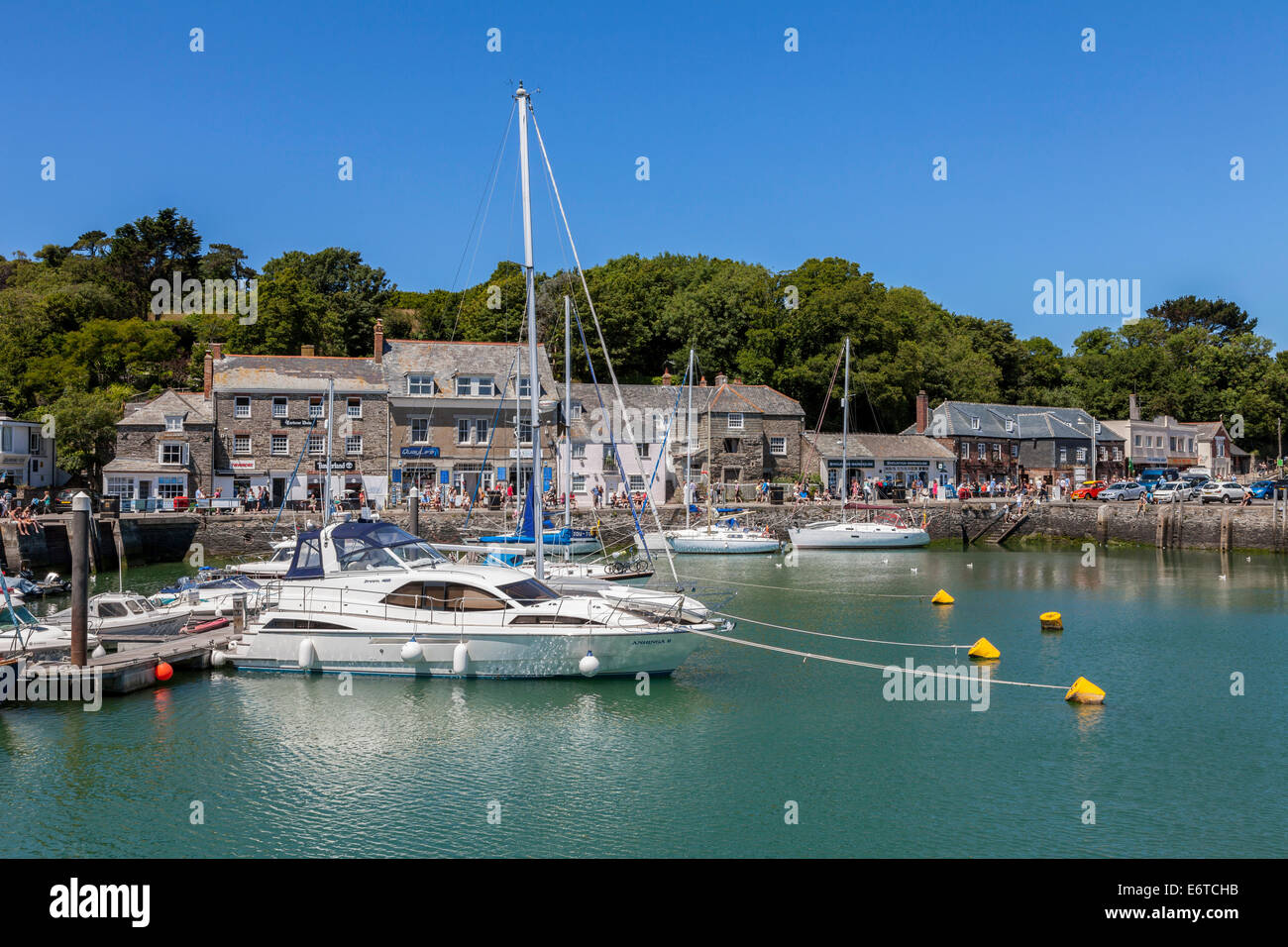 Padstow cornwall hires stock photography and images Alamy
