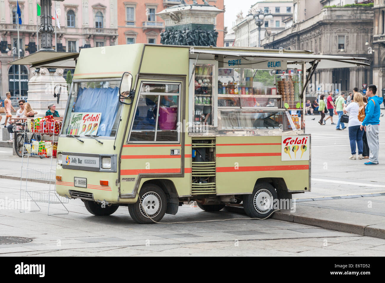 Traditional vintage Italian ice cream and snack van in Piazza Duomo, Milan, Italy Stock Photo
