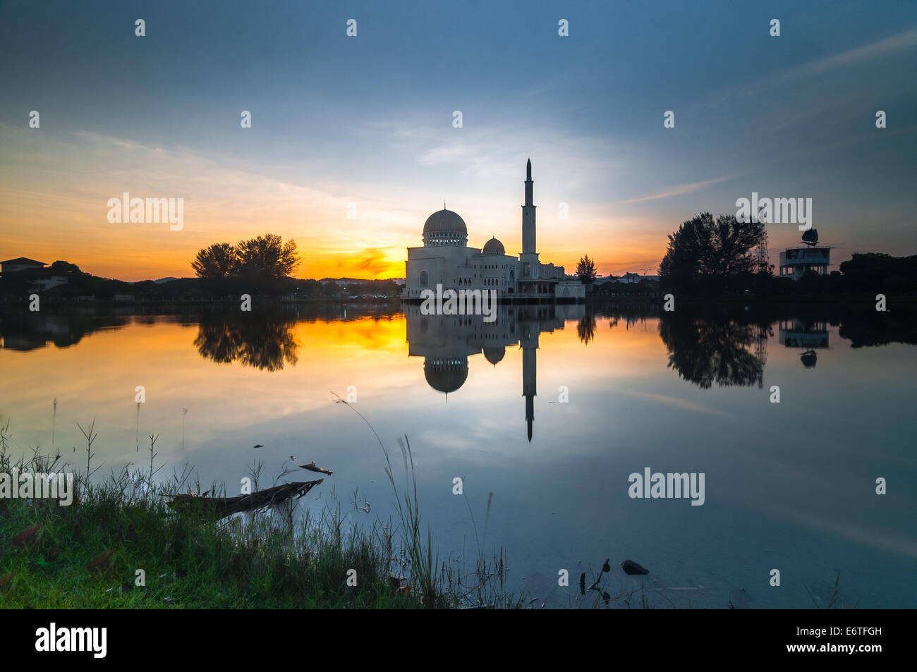 Sunrise at as-salam mosque Stock Photo