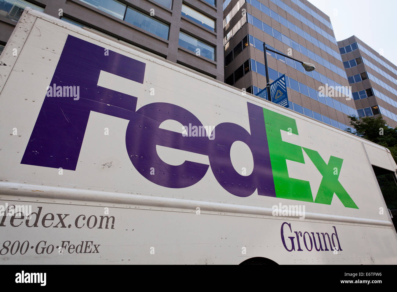 FedEx ground delivery truck - Washington, DC Stock Photo - Alamy