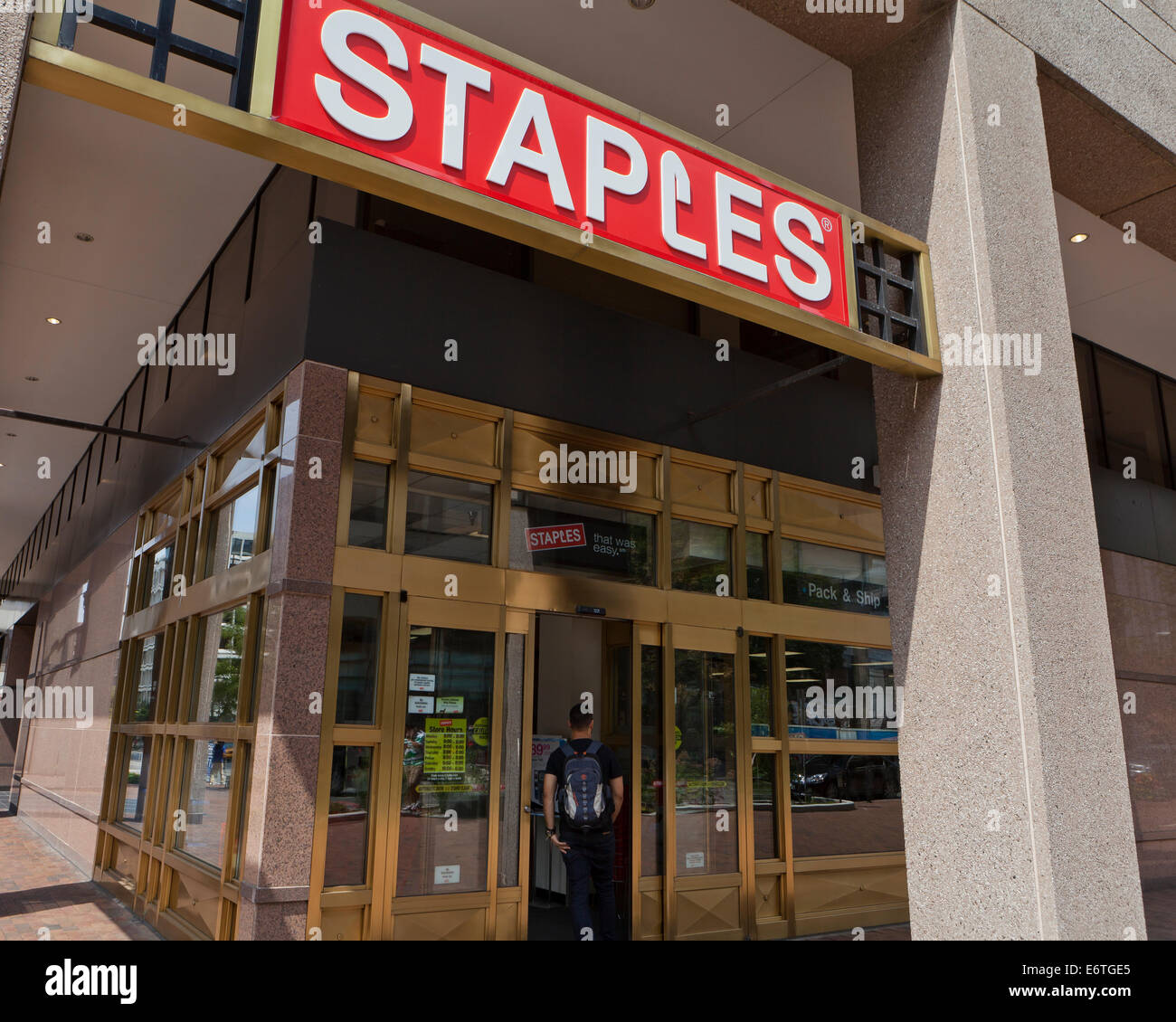 Staples office supply storefront Washington, DC USA Stock Photo Alamy
